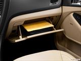  Glove box open photo